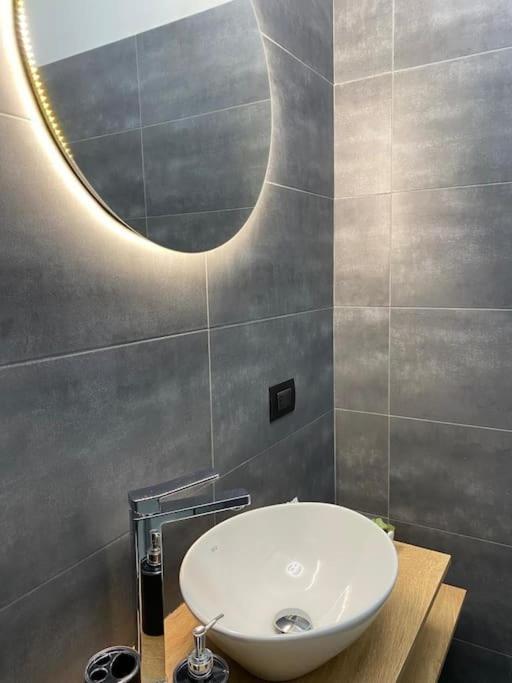 Pontecorvo Apartment *